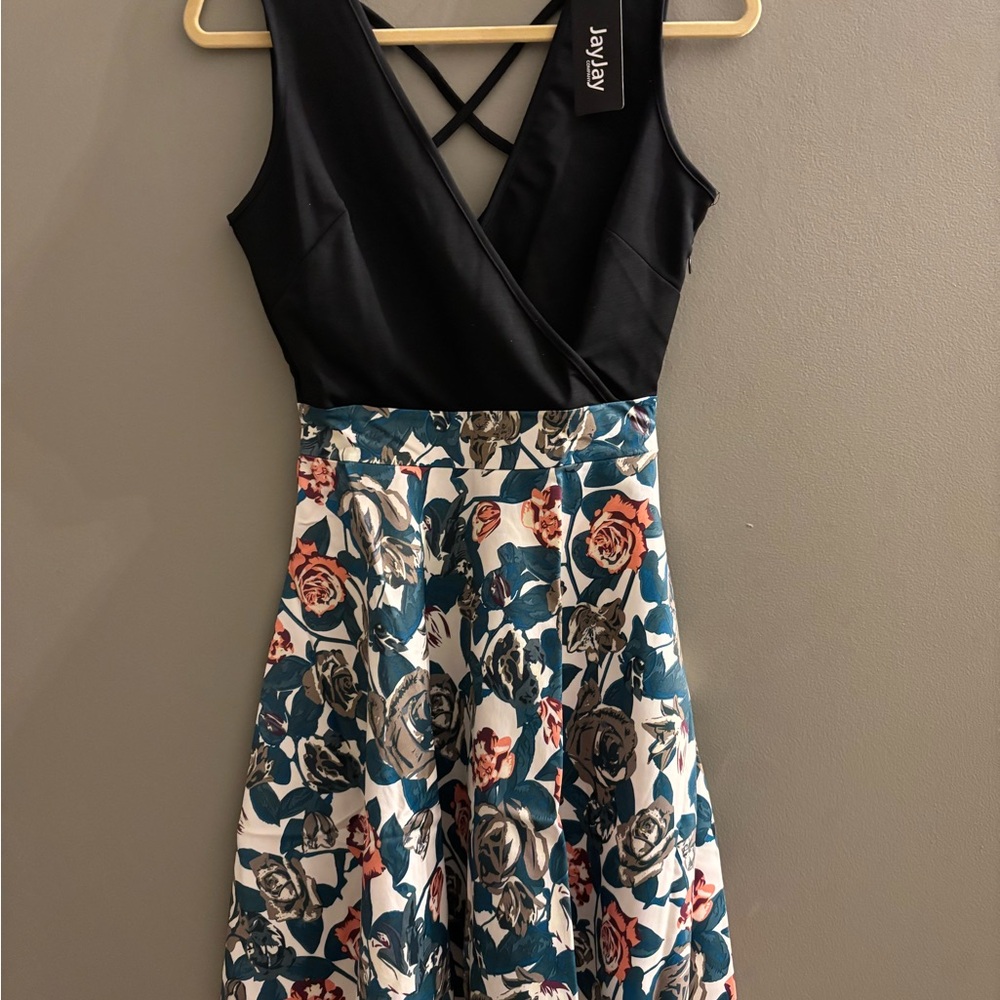 New Size Small Black and Floral Women's Dress Jay Jay Sleeveless Summer Spring